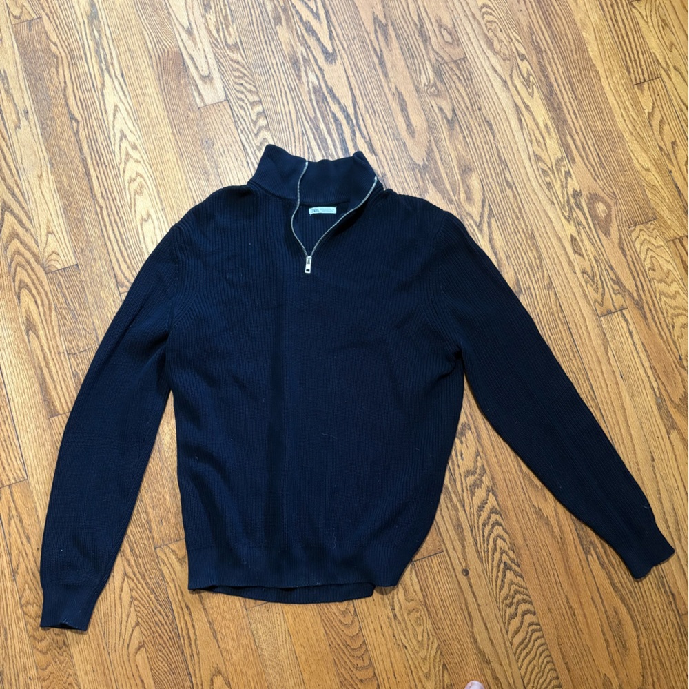 Zara Men's Navy Zip-Up Sweater Size XL